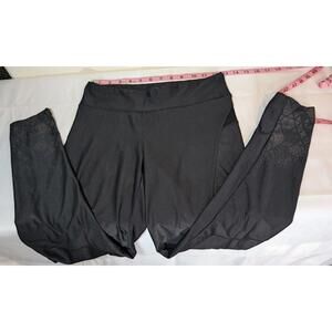 Cascade Sport High-Performance Black Leggings Women's Small Geometric *Flaw